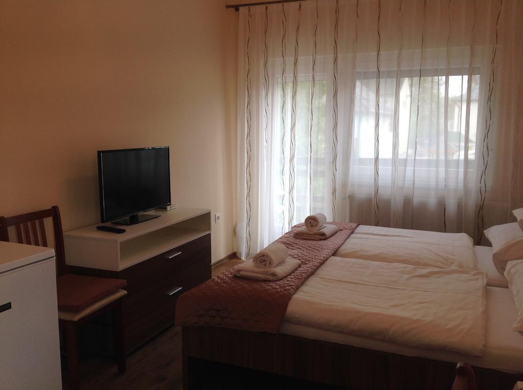 Jokai Apartmanhaz Hévíz Exteriör bild