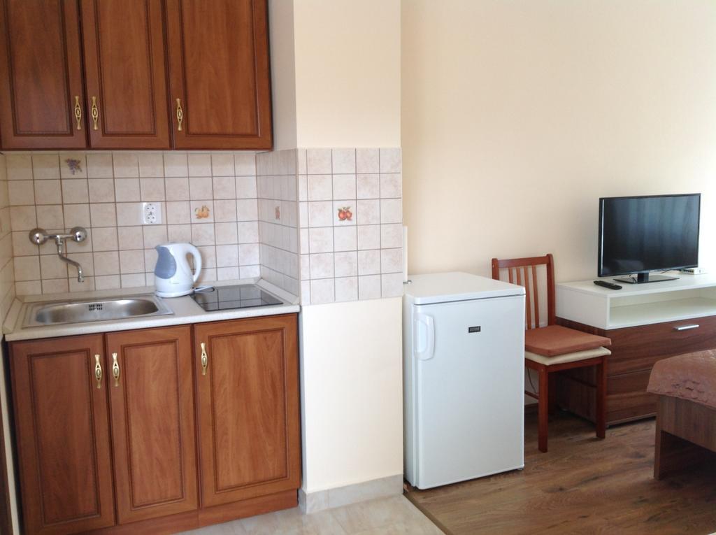 Jokai Apartmanhaz Hévíz Exteriör bild