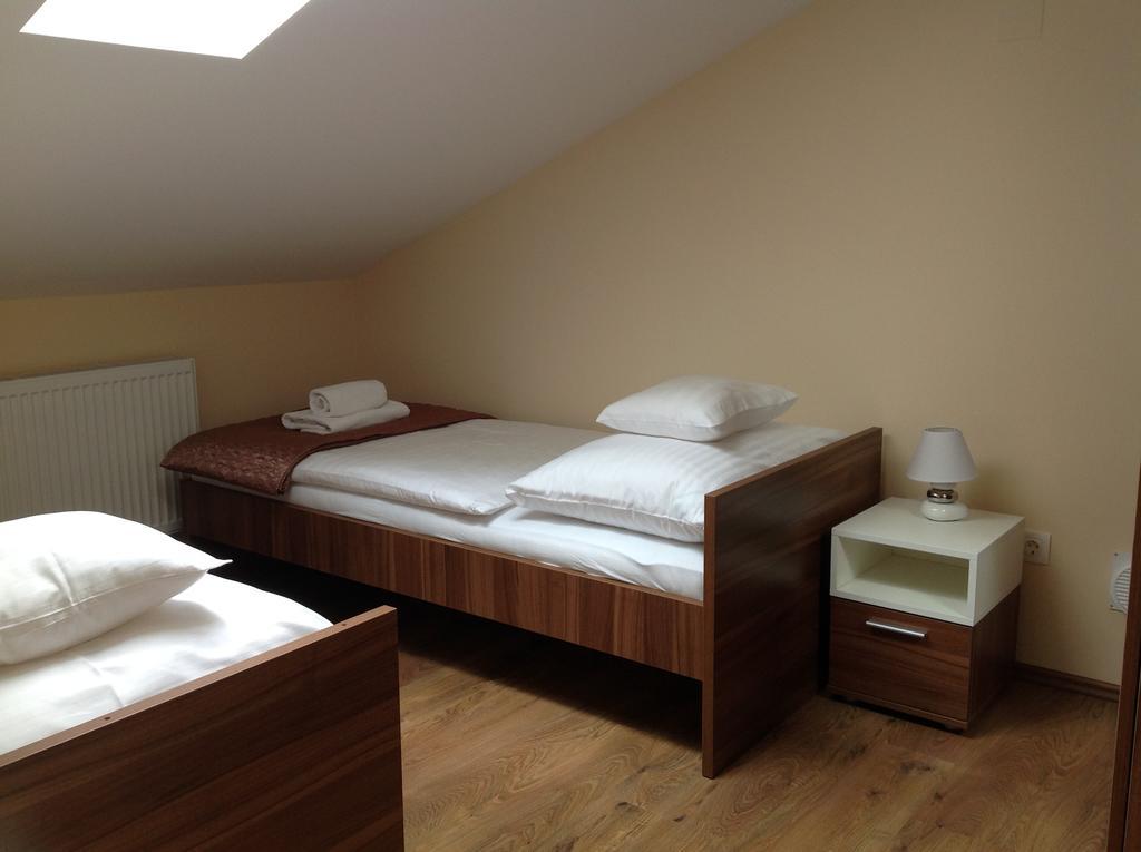 Jokai Apartmanhaz Hévíz Exteriör bild