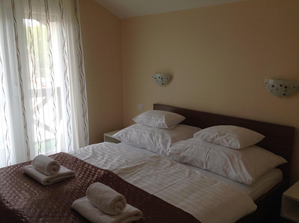Jokai Apartmanhaz Hévíz Exteriör bild