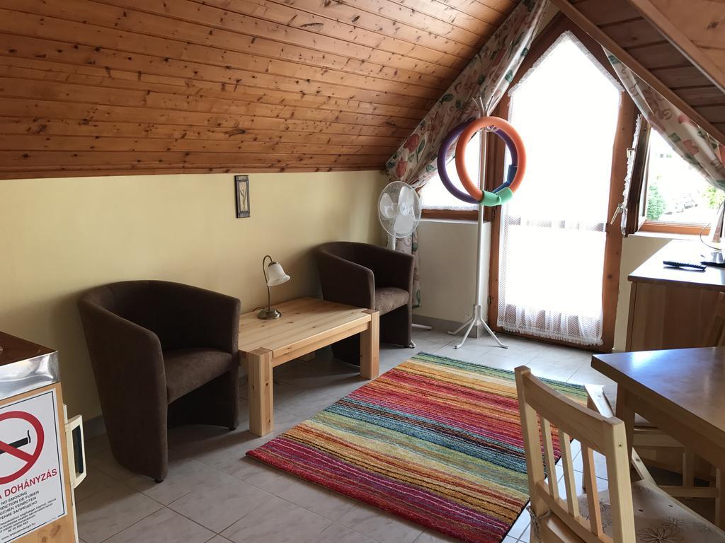Jokai Apartmanhaz Hévíz Exteriör bild